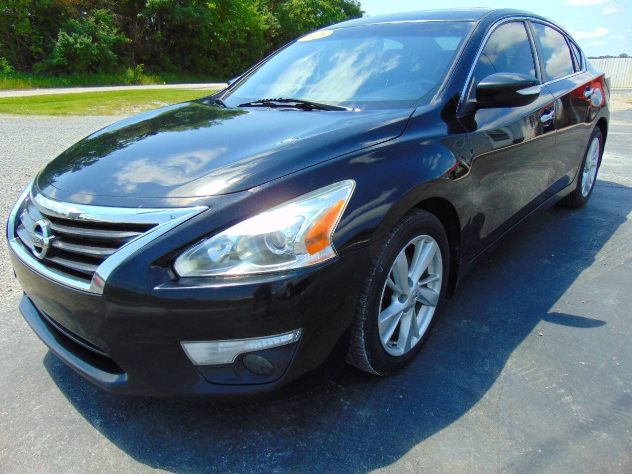 Used 2015 Nissan Altima 2.5 SL FWD image 4