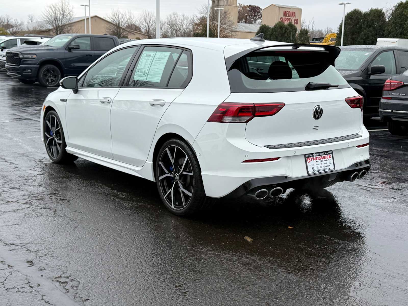 Certified 2024 Volkswagen Golf R image 6