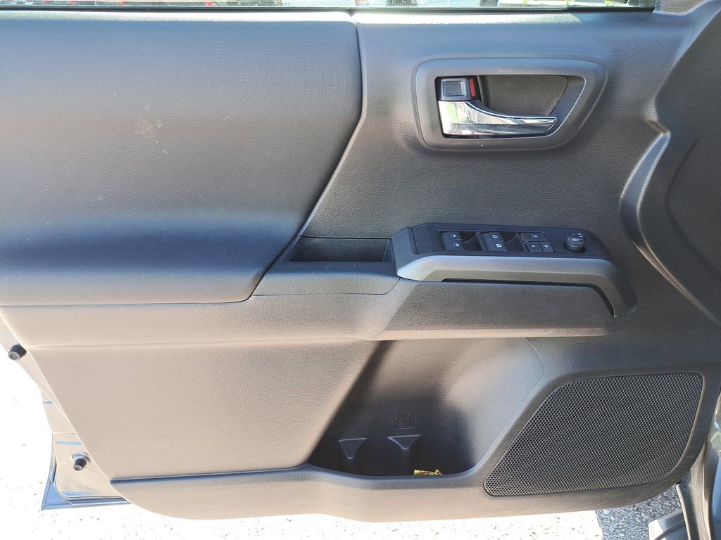 Certified 2022 Toyota Tacoma TRD Sport image 12