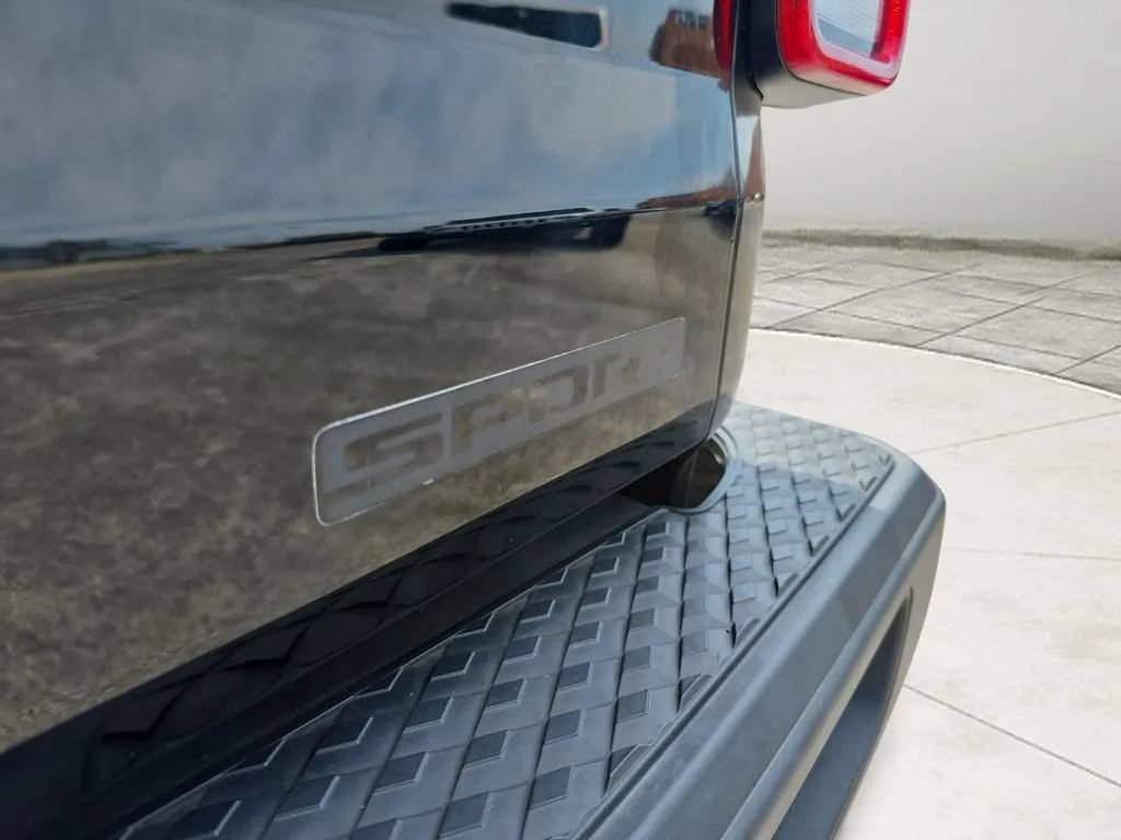 Used 2020 Jeep Gladiator Sport w/ Quick Order Package 24S AWD/4WD image 41