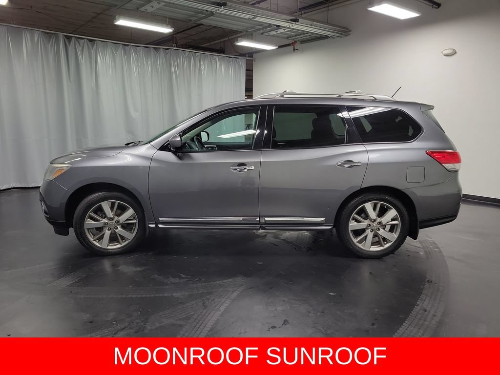 Used 2016 Nissan Pathfinder Platinum AWD/4WD image 6