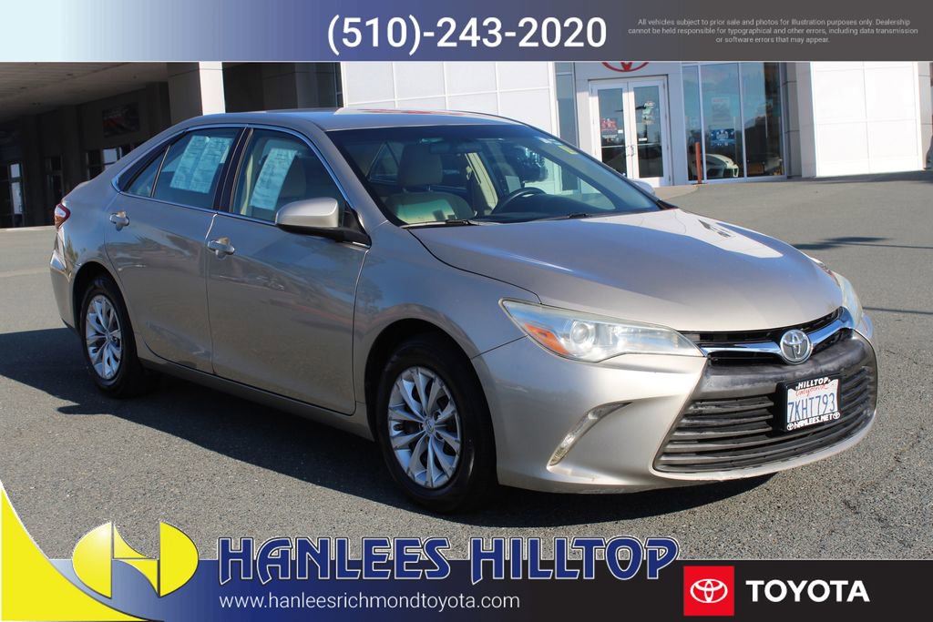 Used 2015 Toyota Camry LE FWD image 5