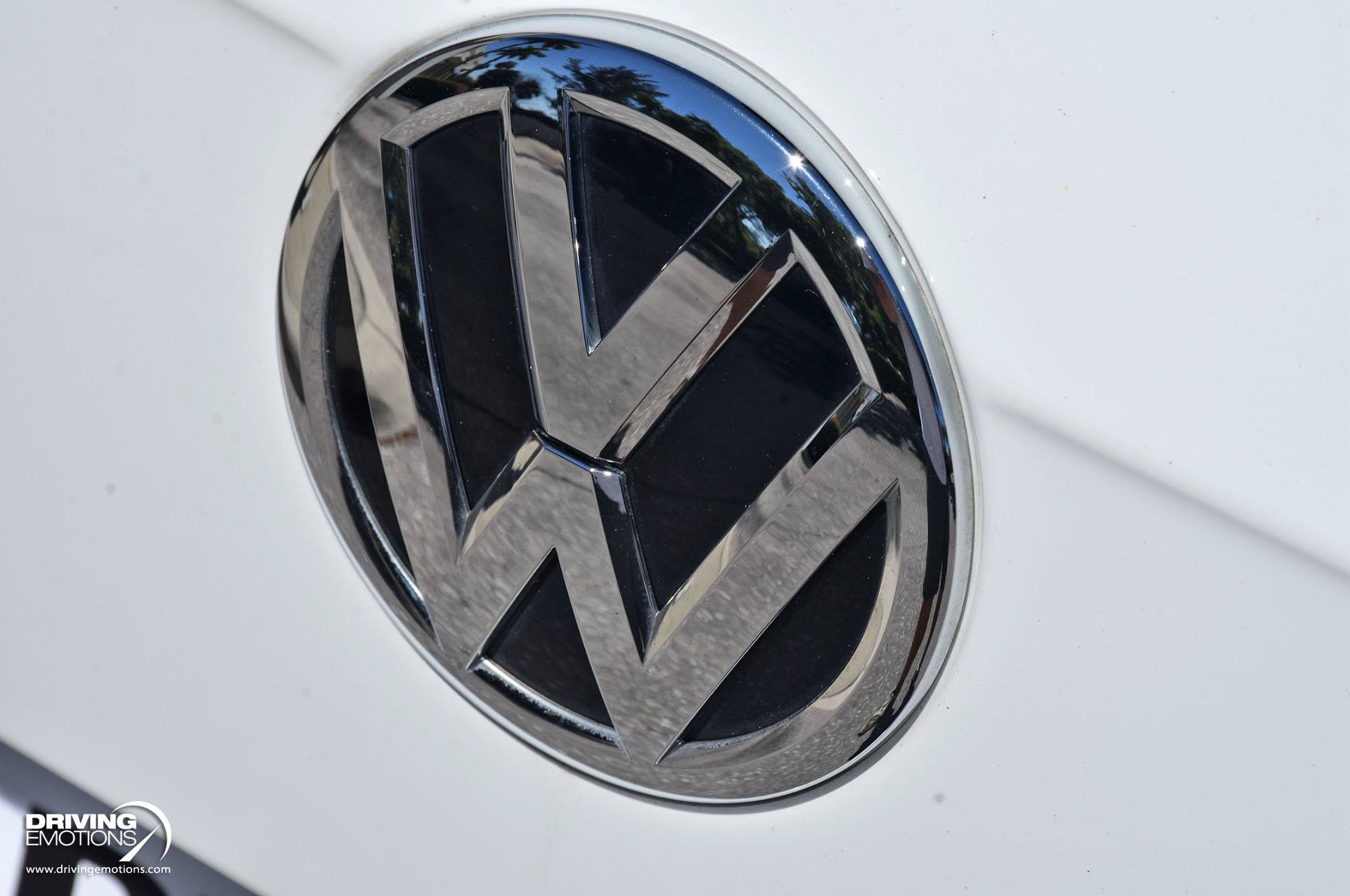 Used 2021 Volkswagen Tiguan SE R-Line FWD image 21