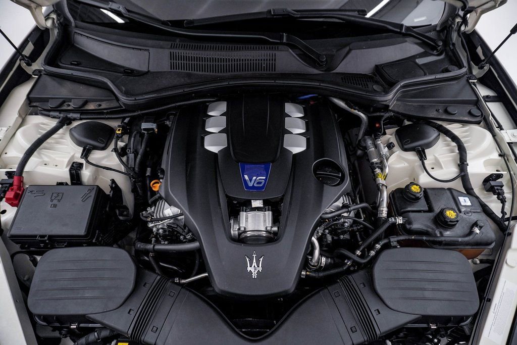 Used 2019 Maserati Quattroporte S Q4 image 27