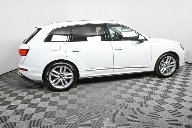 New 2025 Audi Q7 3.0T Premium Plus image 2