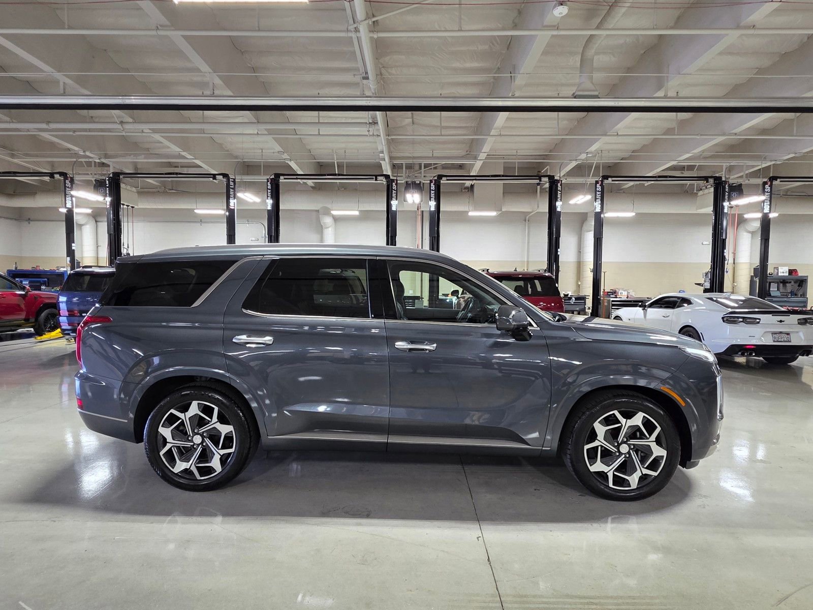 Used 2022 Hyundai Palisade Calligraphy w/ Cargo Package image 8