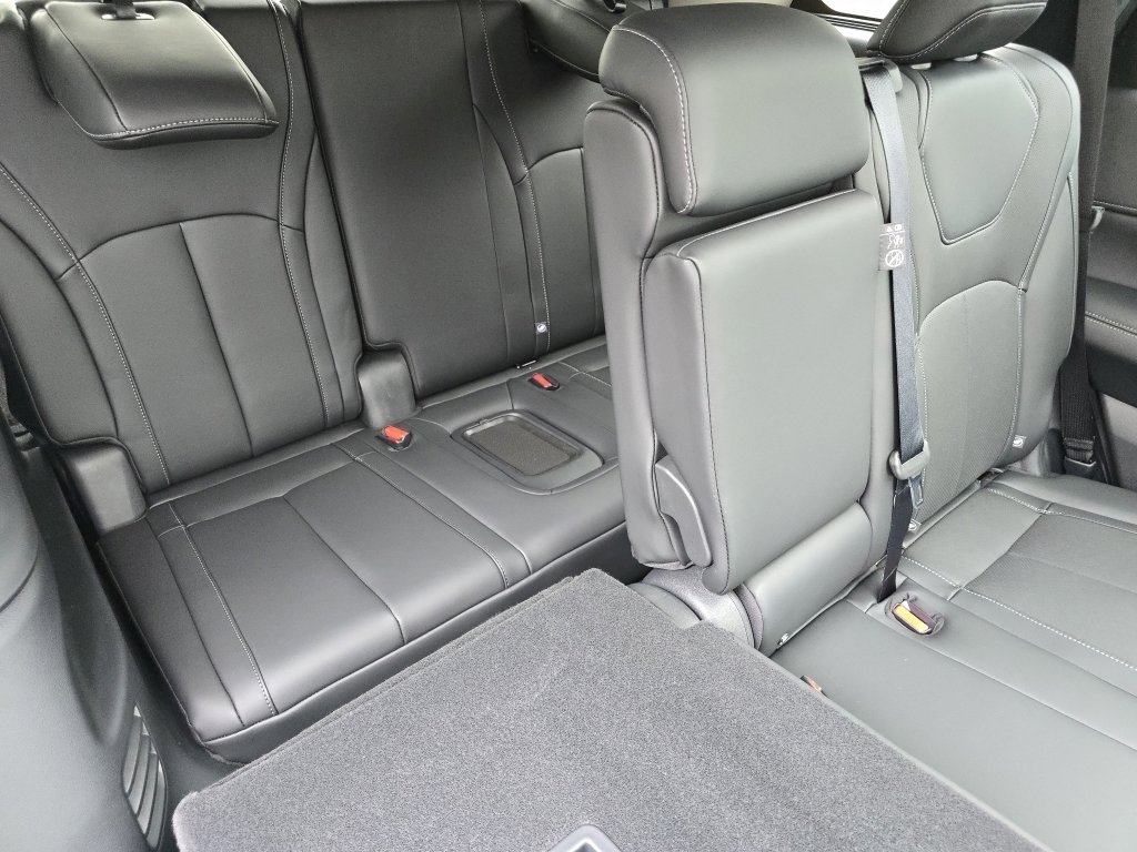 New 2026 INFINITI QX60 Luxe w/ Cargo Package image 24