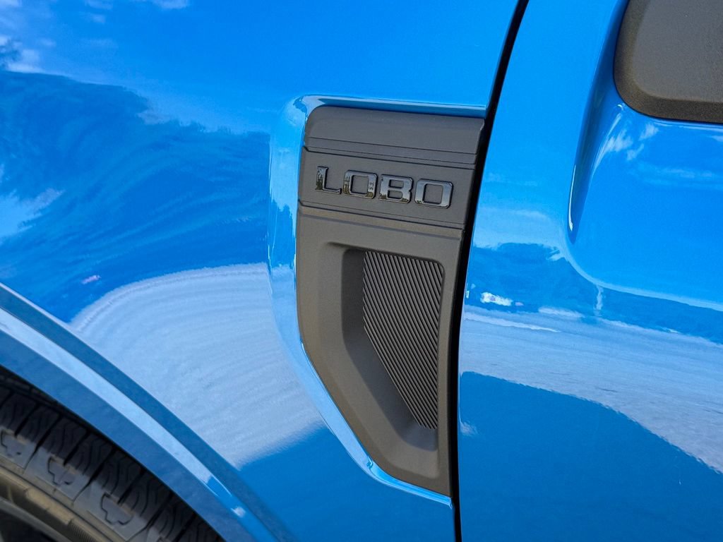 New 2026 Ford Maverick Lobo AWD/4WD image 27