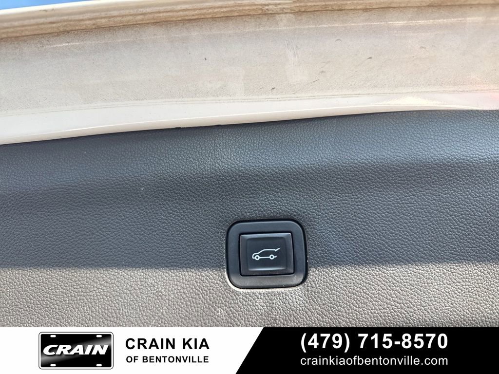 Used 2020 Buick Enclave Essence AWD/4WD image 15