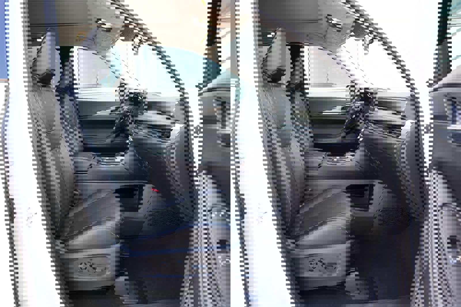 Used 2023 INFINITI QX60 Luxe w/ Cargo Package image 23