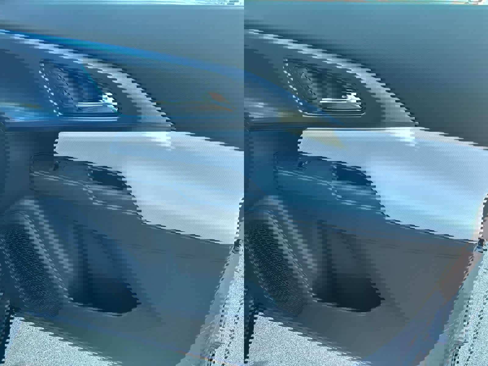 New 2026 Chevrolet Equinox EV LT w/ Convenience Package II image 20