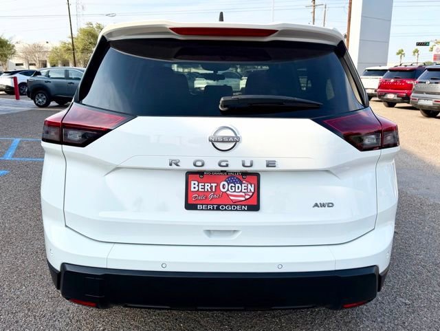 Certified 2025 Nissan Rogue S image 6