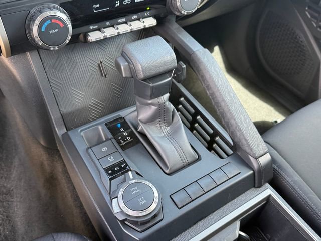 Used 2025 Toyota Tacoma SR5 image 24