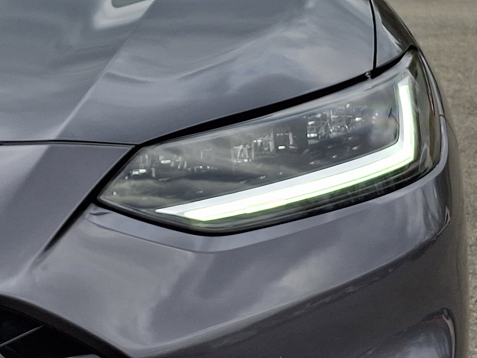 Used 2023 Honda HR-V LX image 9