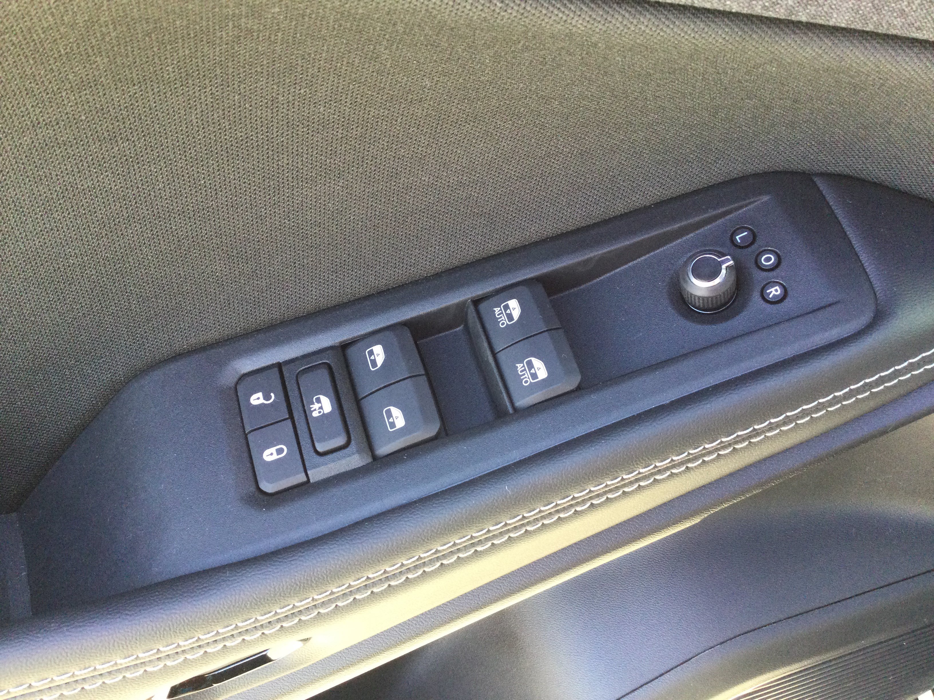New 2026 Jeep Cherokee Laredo AWD/4WD image 8