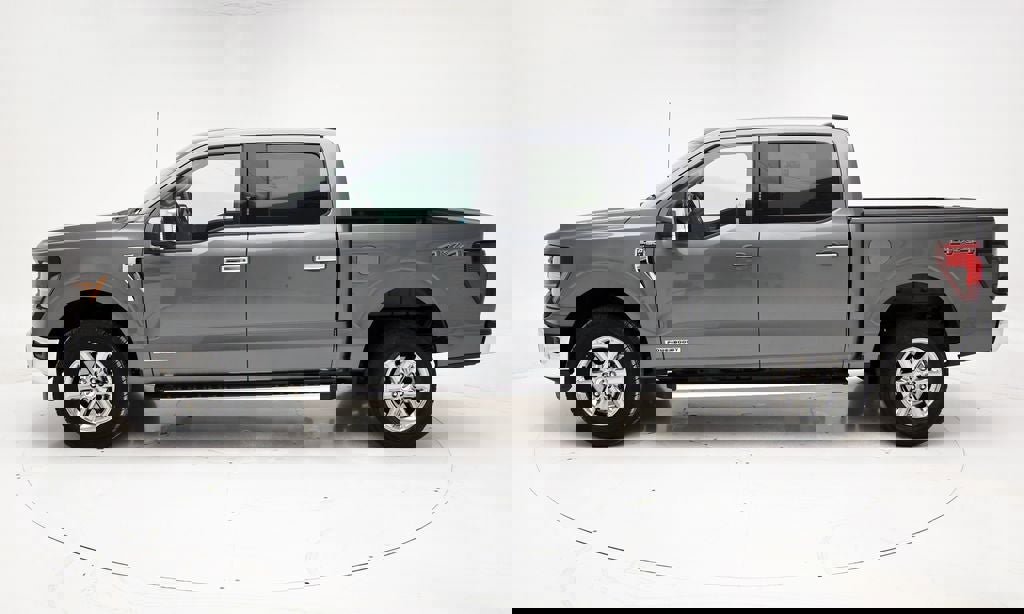 Used 2024 Ford F150 XLT w/ Equipment Group 302A MID image 6