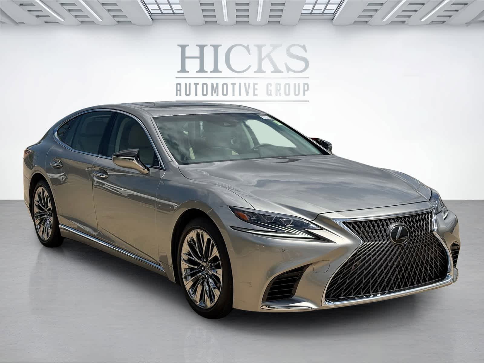 Used 2020 Lexus LS 500 w/ Accessory Package (Z2) RWD image 3