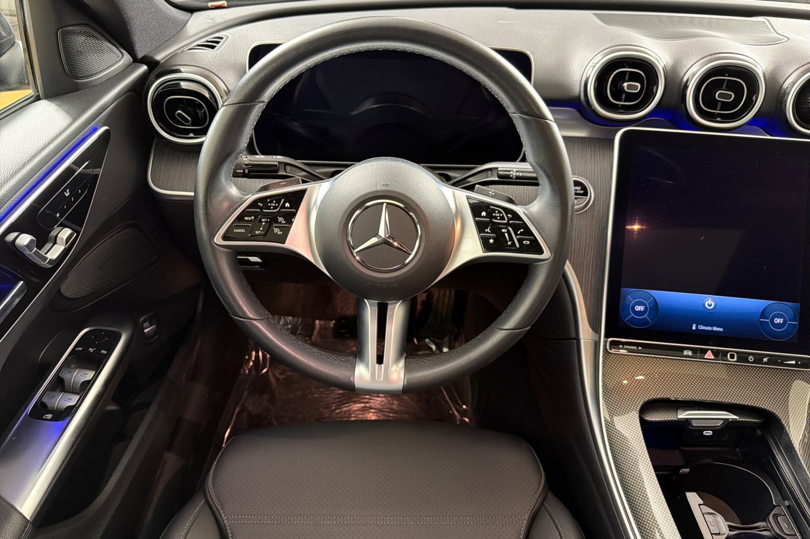 Used 2023 Mercedes-Benz C 300 Sedan image 13