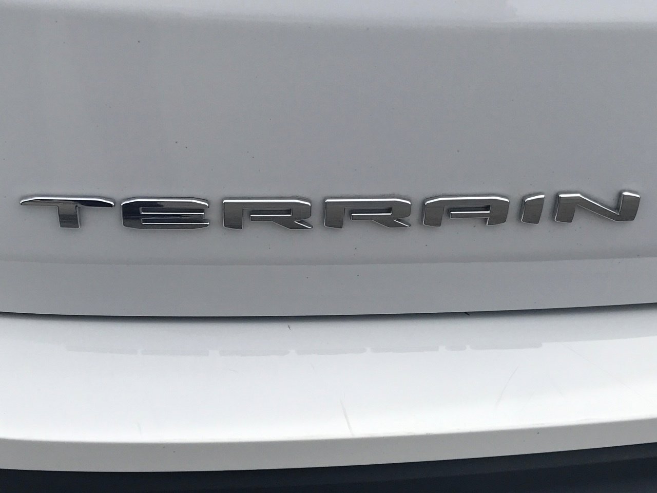 Certified 2024 GMC Terrain SLE w/ Driver Convenience Package AWD/4WD image 24