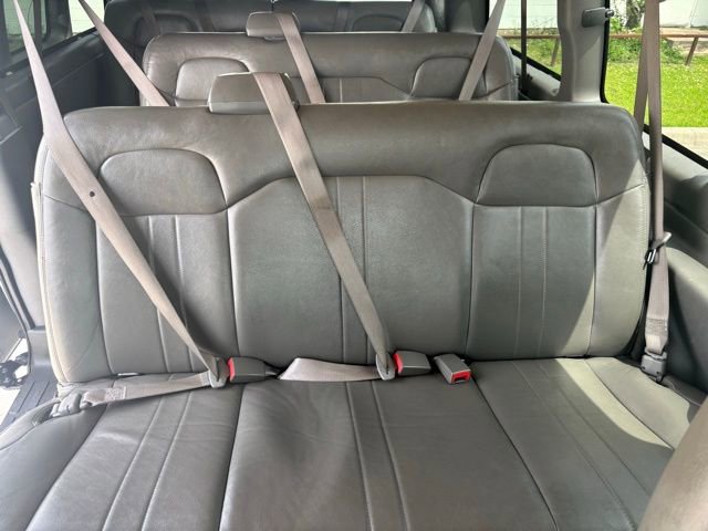 Used 2023 Chevrolet Express 3500 LS RWD image 16