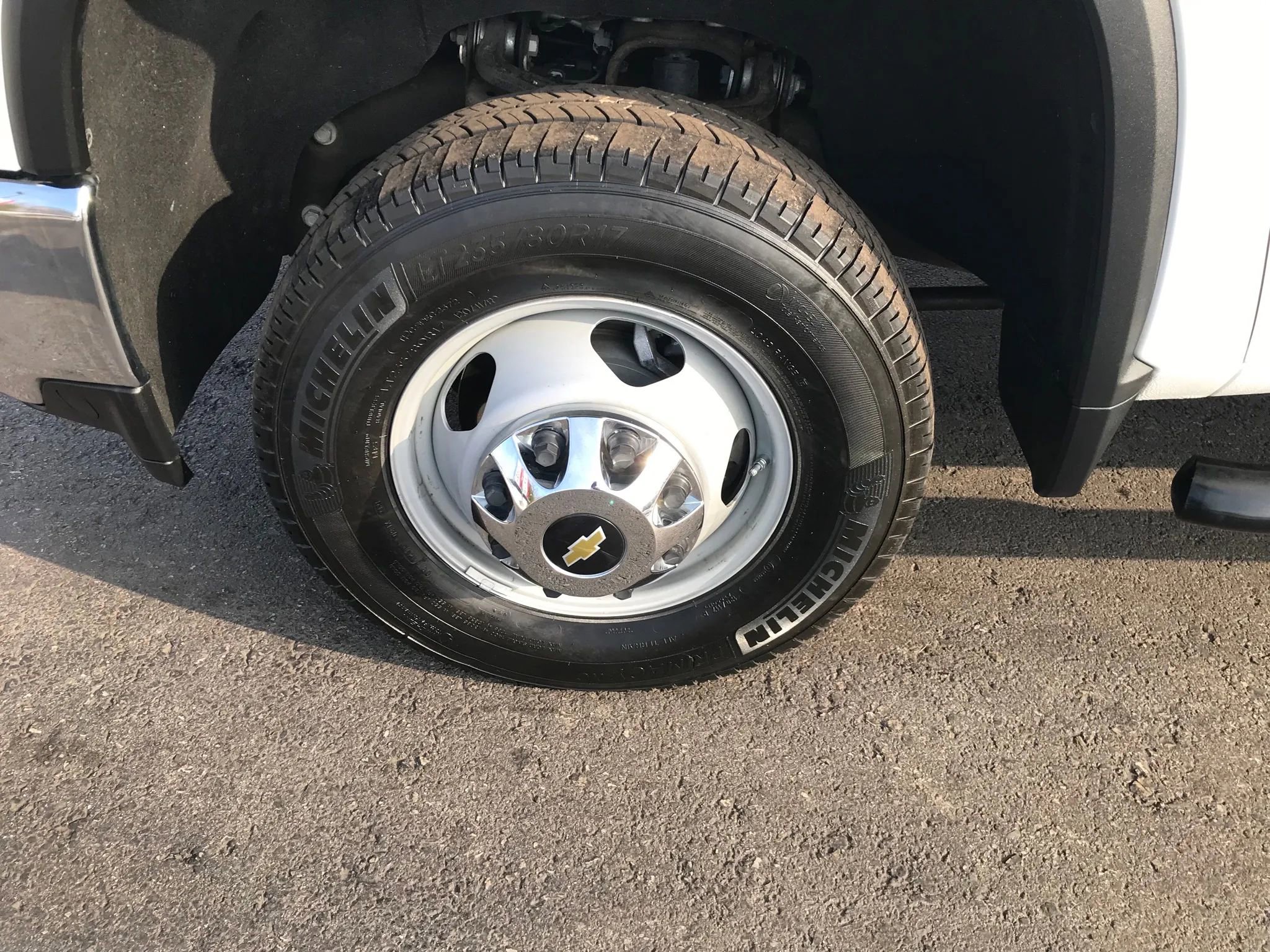 Used 2022 Chevrolet Silverado 3500 LT w/ Convenience Package image 38