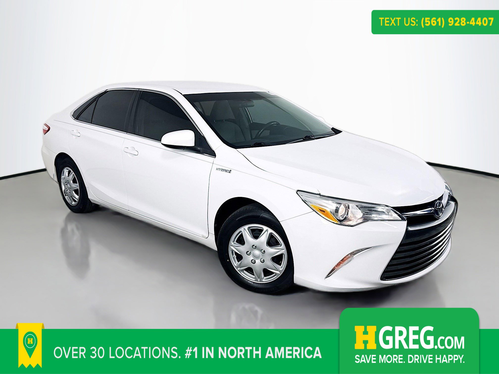 Used 2016 Toyota Camry LE image 1
