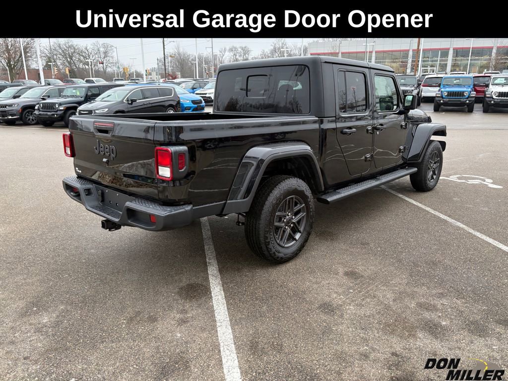 New 2026 Jeep Gladiator Sport image 5