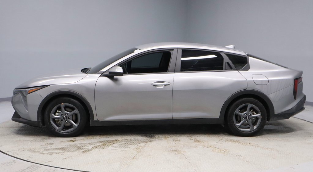 Used 2025 Kia K4 LXS image 7