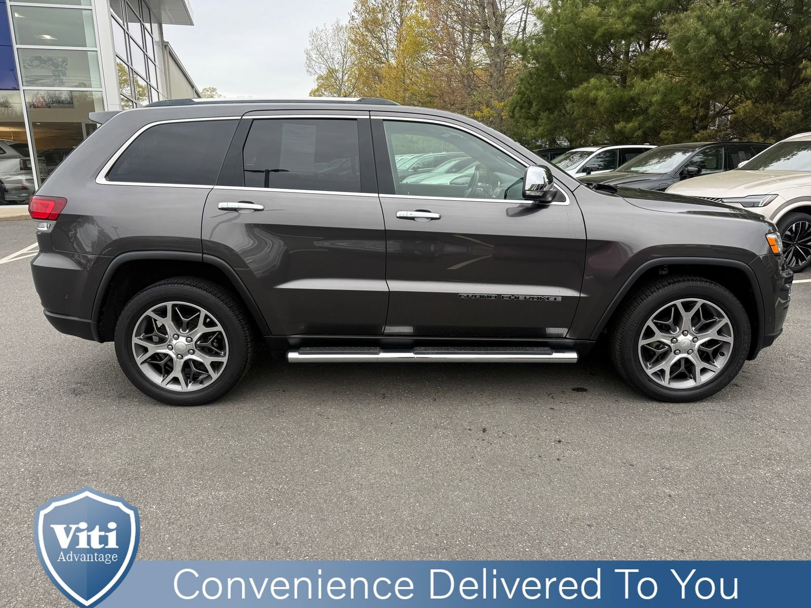 Used 2020 Jeep Grand Cherokee Limited AWD/4WD image 9