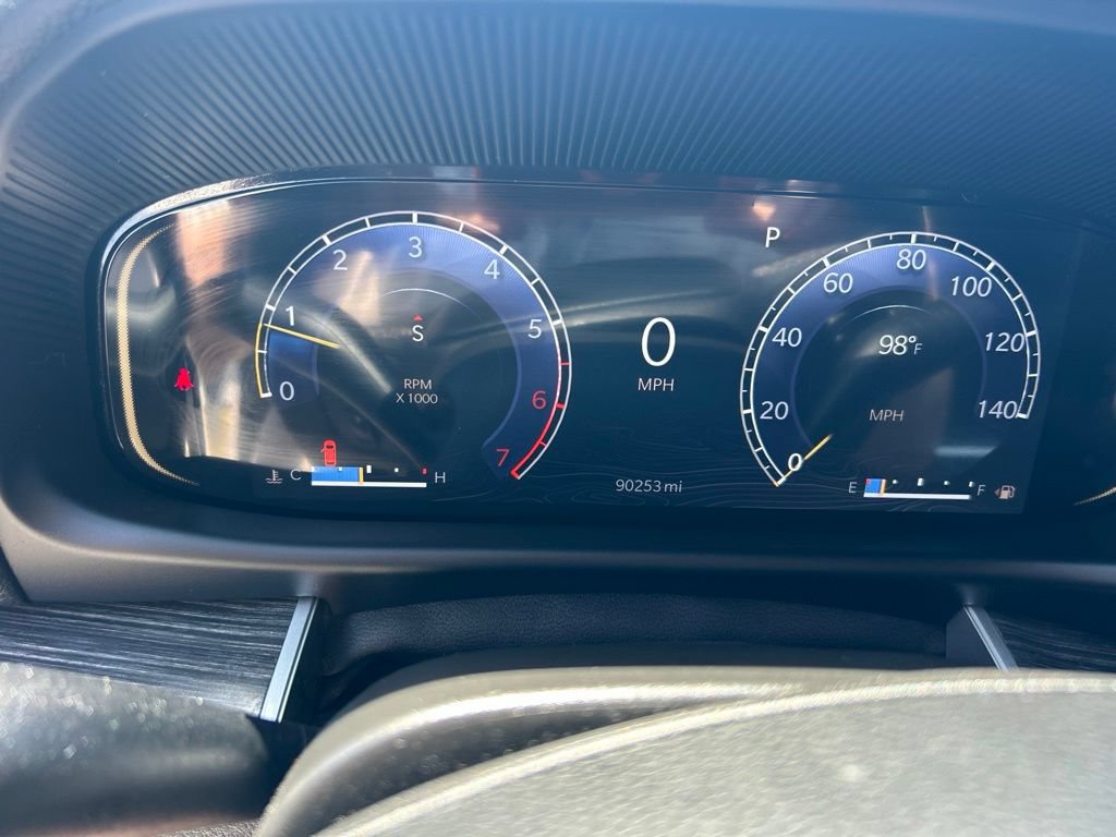 Used 2023 Jeep Wagoneer Series II AWD/4WD image 18