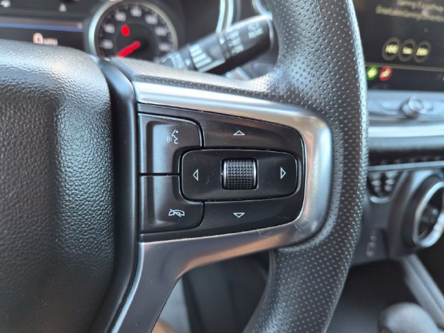 Used 2023 Chevrolet Blazer LT w/ Midnight/Sport Edition FWD image 19
