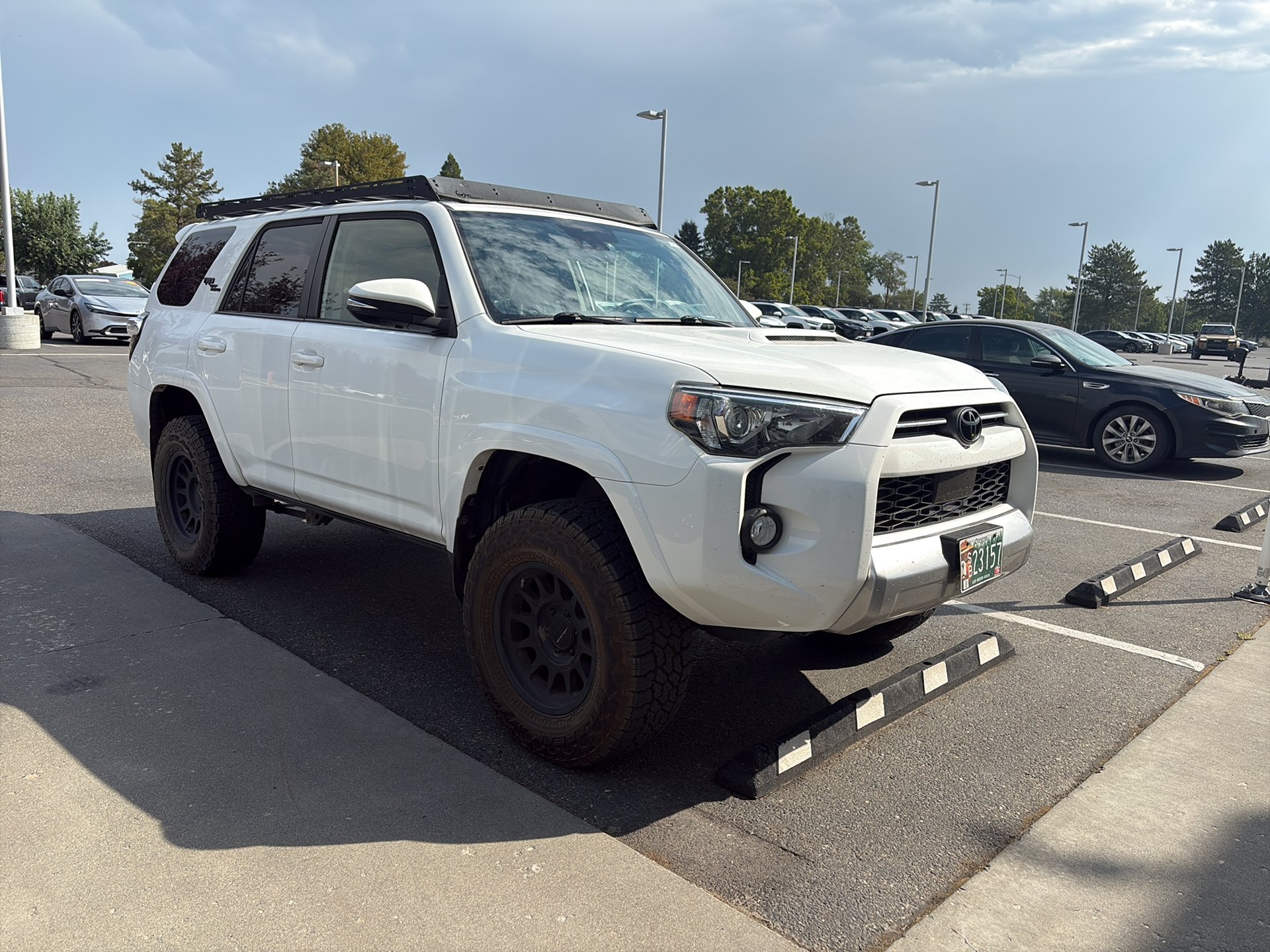 Used 2020 Toyota 4Runner TRD Off-Road Premium w/ Moonroof Package AWD/4WD image 36