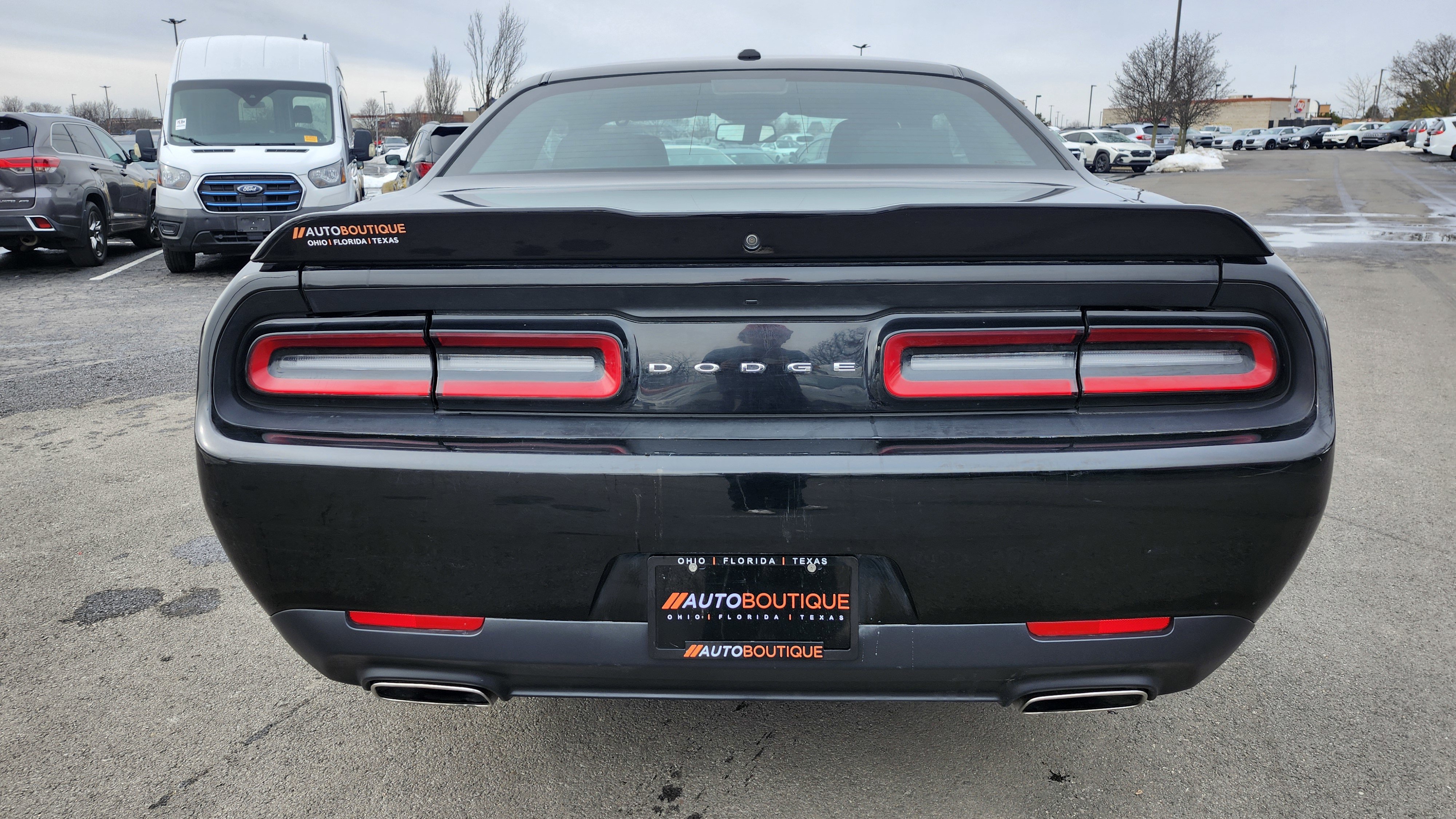 Used 2020 Dodge Challenger SXT image 15