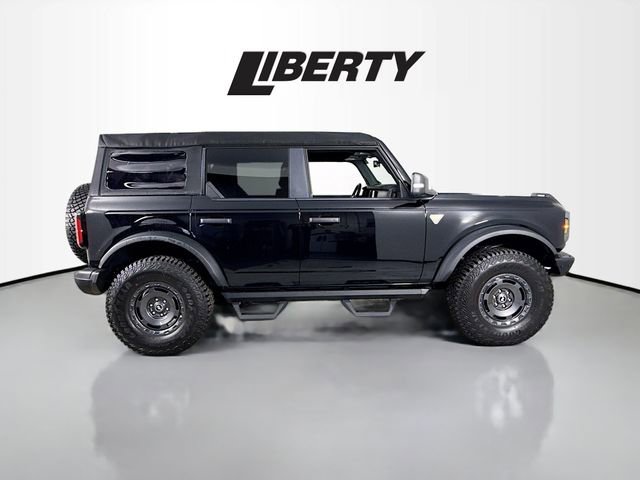 Used 2024 Ford Bronco Badlands image 8