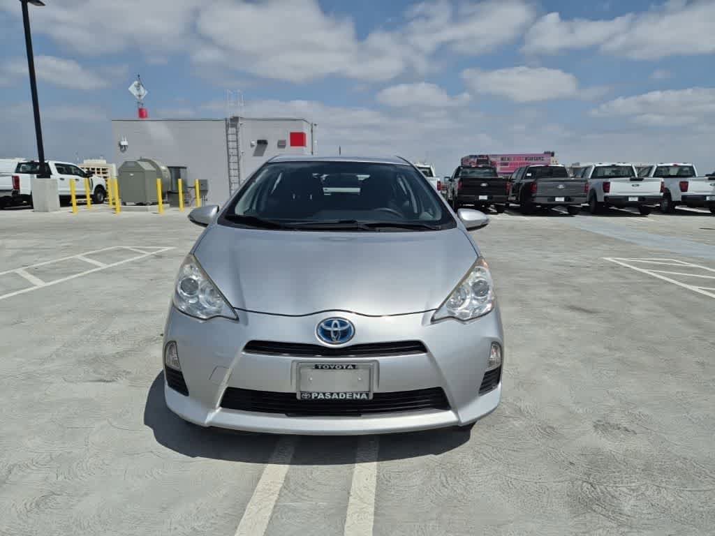 Used 2013 Toyota Prius C Two FWD image 8
