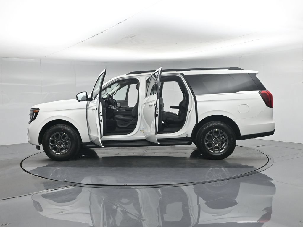 New 2027 Ford Expedition Max Active RWD image 37