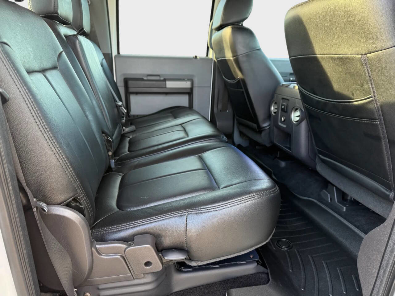 Used 2011 Ford F250 XLT w/ Chrome Pkg image 10