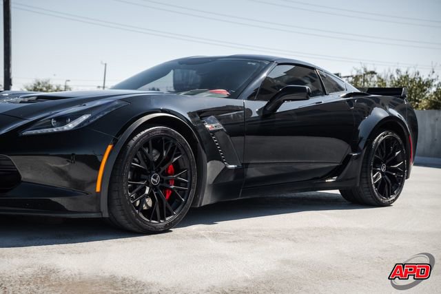 Used 2015 Chevrolet Corvette Z06 w/ 3LZ Preferred Equipment Group image 48