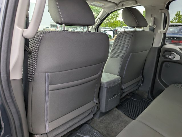 Used 2015 Nissan Frontier PRO-4X AWD/4WD image 23