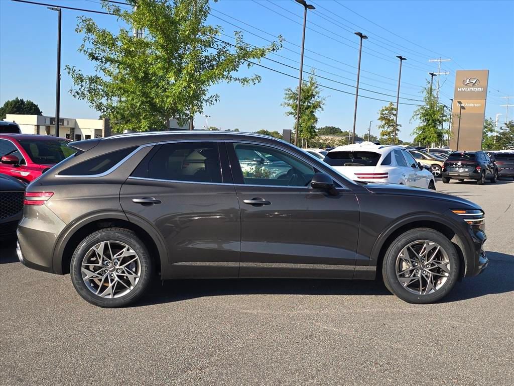 Used 2025 Genesis GV70 2.5T AWD/4WD image 2