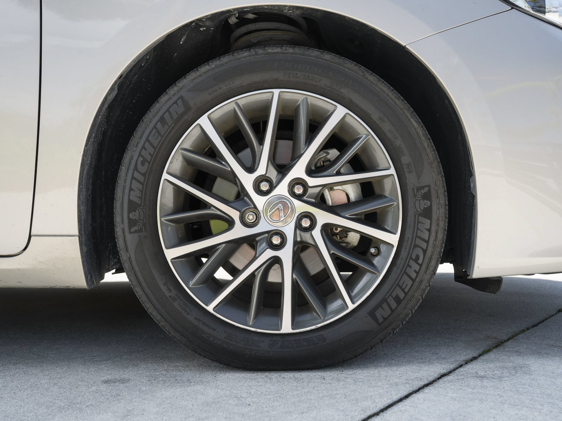 Used 2018 Lexus ES 350 w/ Luxury Package w/Wood Trim FWD image 12
