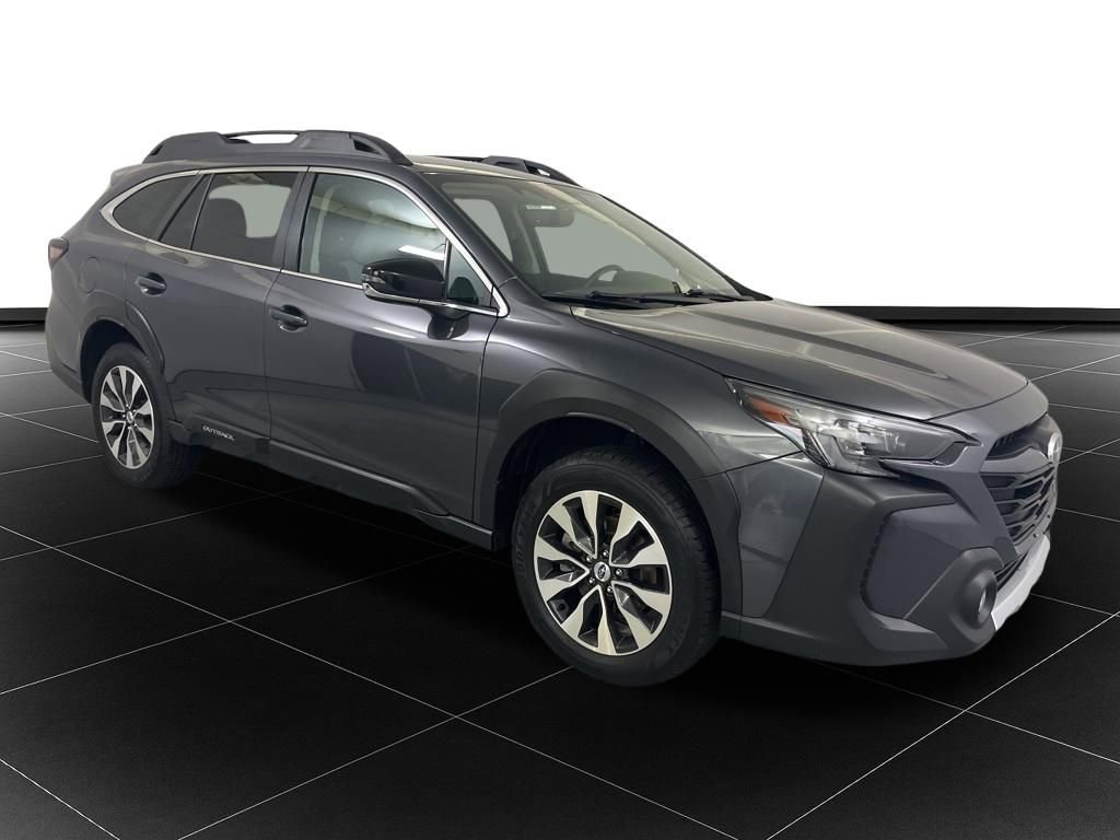 Used 2023 Subaru Outback Limited image 7