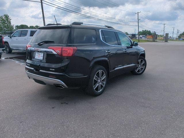 Used 2018 GMC Acadia Denali w/ Technology Package AWD/4WD image 31