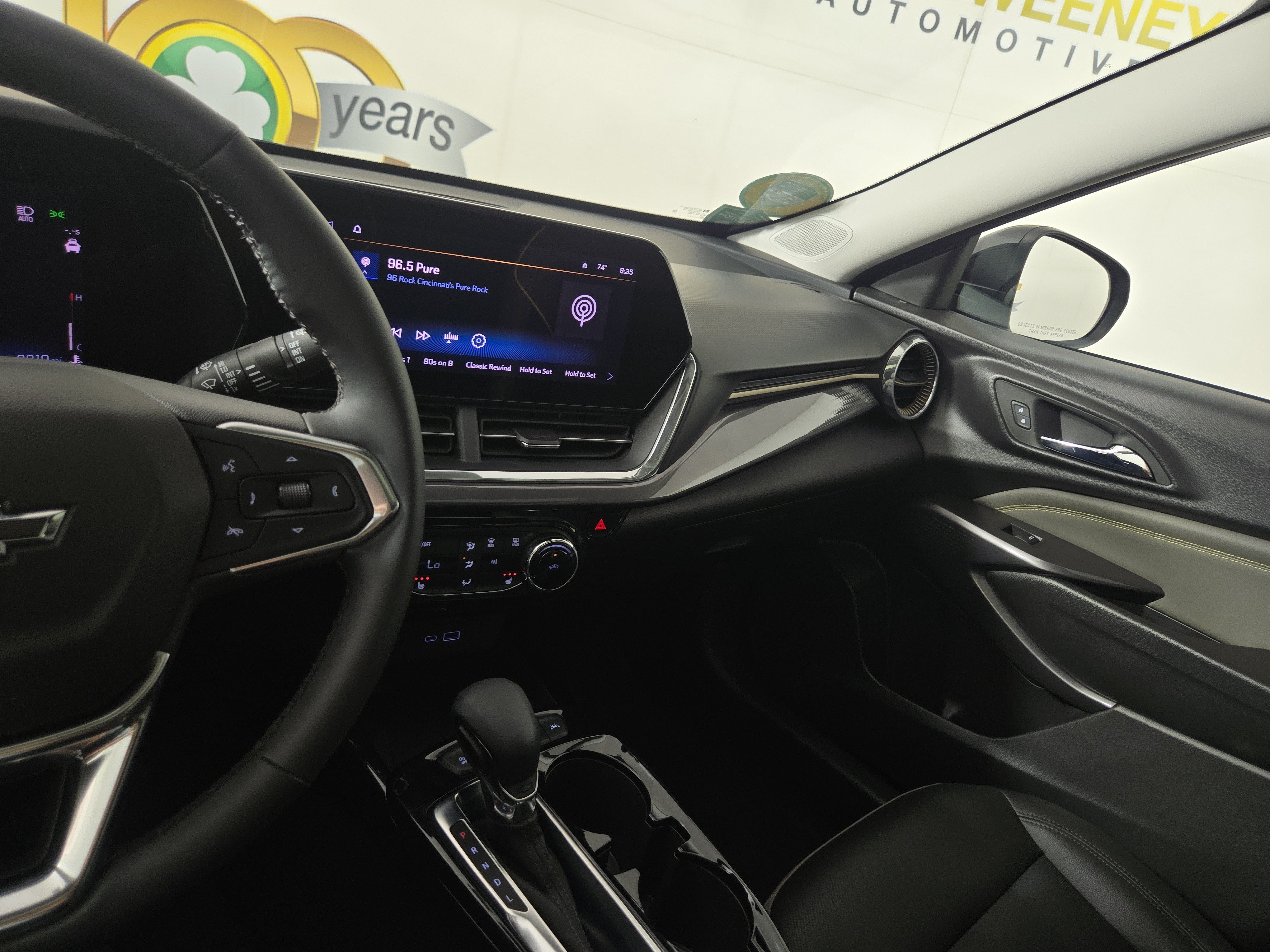 Used 2025 Chevrolet Trax ACTIV w/ Sunroof Package FWD image 24