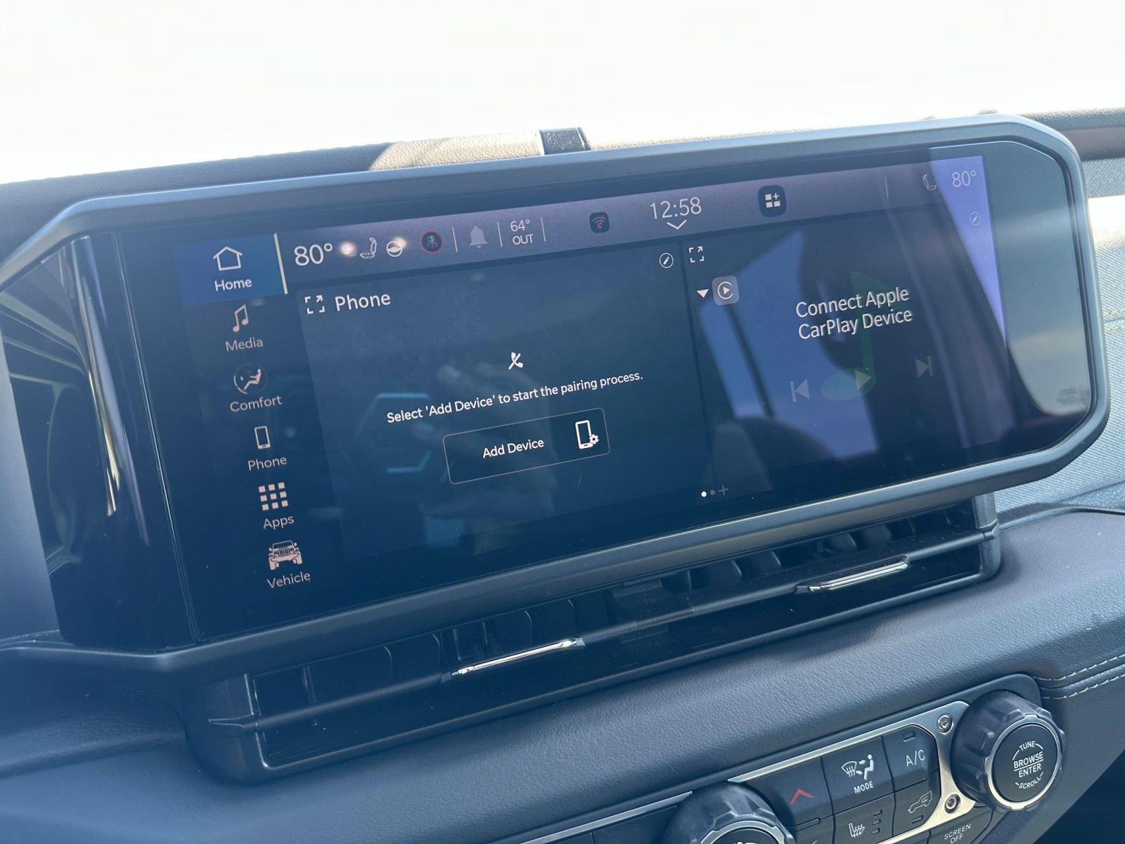 Used 2025 Jeep Wrangler Sahara image 20