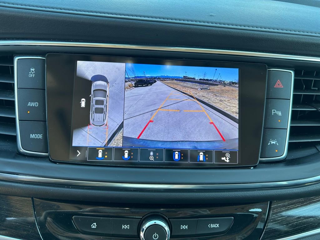 Used 2021 Buick Enclave Avenir w/ Avenir Technology Package image 17