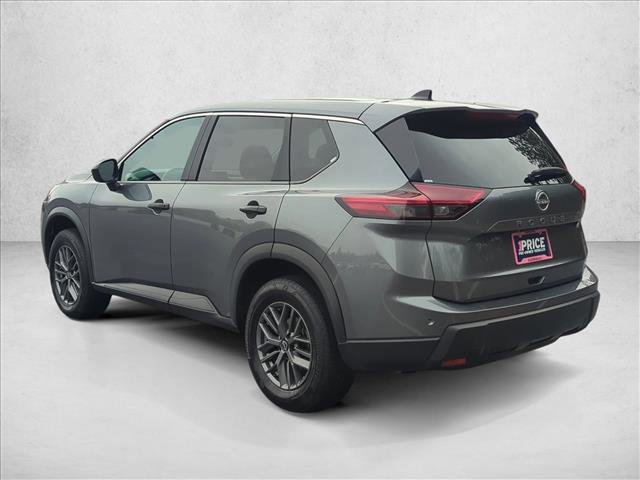Used 2024 Nissan Rogue S image 8