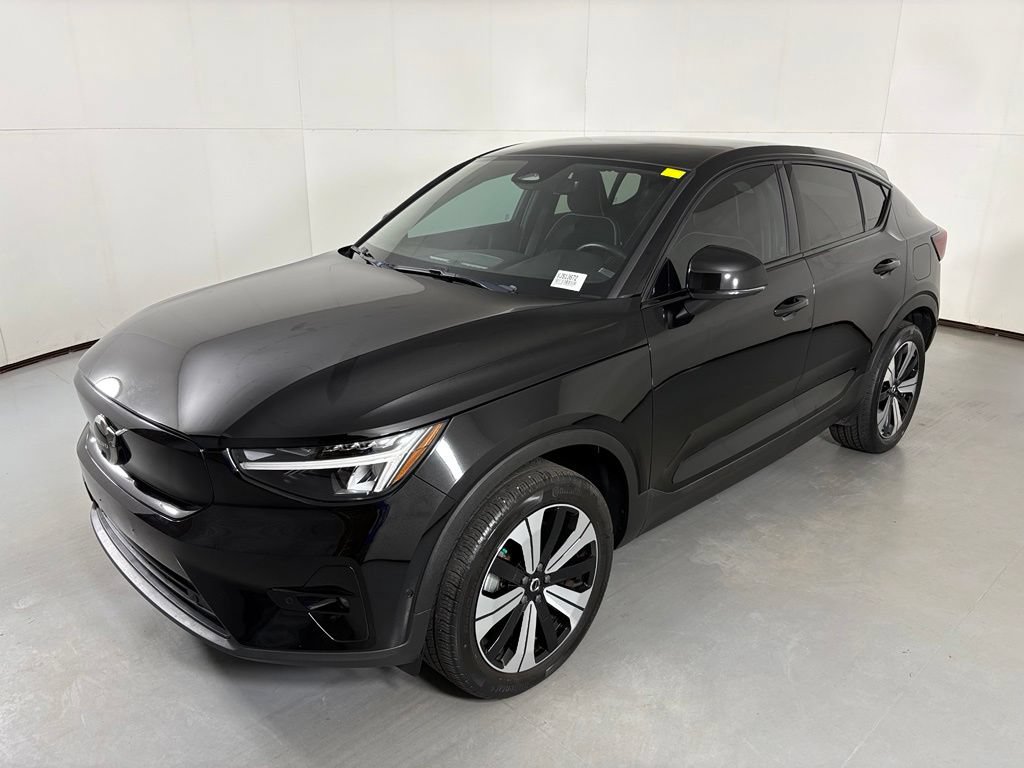 Used 2023 Volvo C40 P8 Recharge Plus AWD/4WD image 4