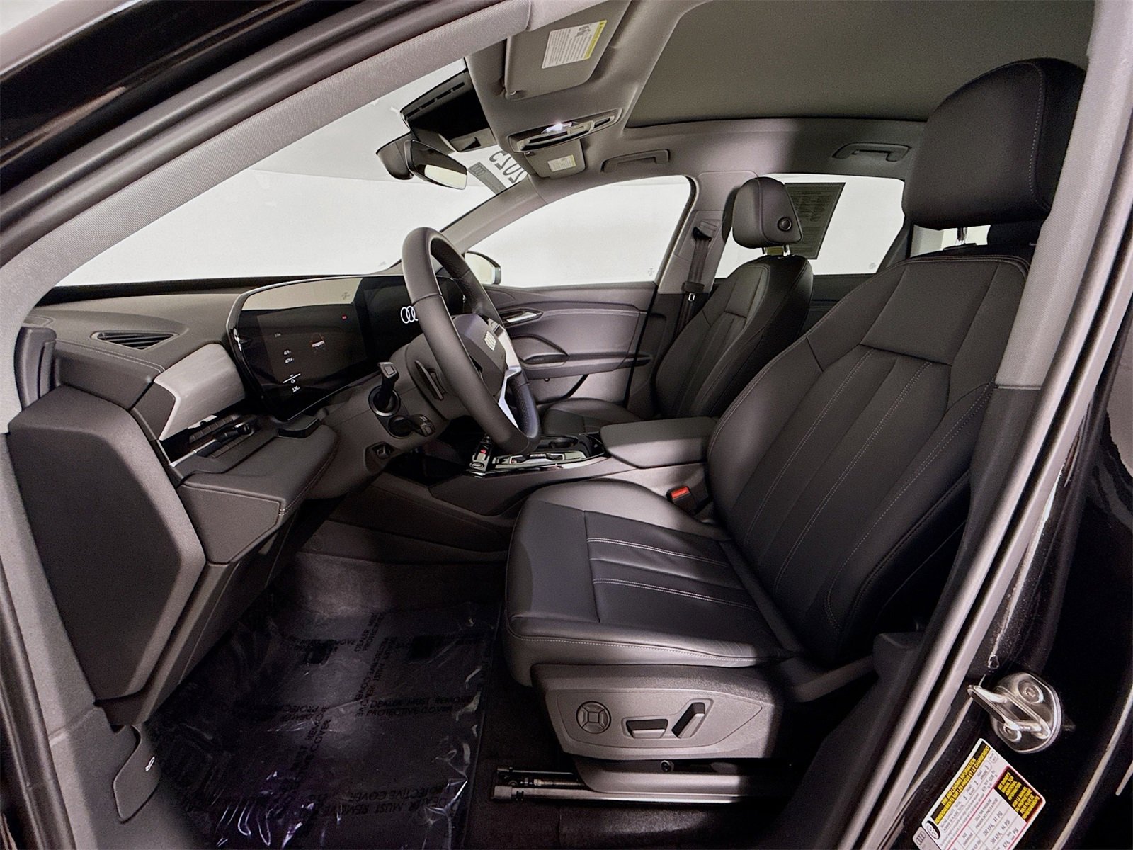 Certified 2025 Audi Q6 e-tron Premium w/ Convenience Package image 20