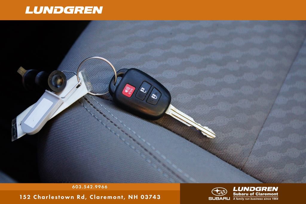 Used 2020 Toyota Tacoma SR5 image 26